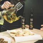 Oli d'oliva verge extra. Cooperativa Agrícola de l'Albi. Tast oli a la Fira d'oli de les Borges Blanques
