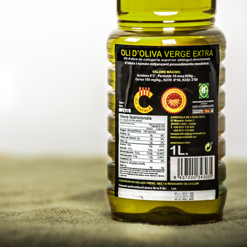 Oli d'oliva verge extra. Cooperativa Agrícola de l'Albi. Detall etiqueta 1 L oli